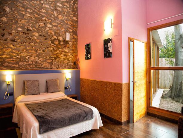 Imagen general del Hotel Rural Mas Masdeu. Foto 10