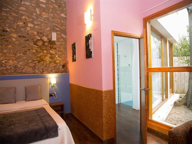 Imagen general del Hotel Rural Mas Masdeu. Foto 12