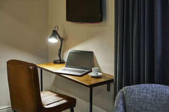 Imagen de la habitación del Hotel Rural Mercure Barnsley Tankersley Manor. Foto 8