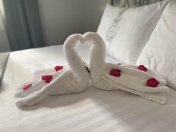 Imagen de la habitación del Hotel Rural Monasterio de Tejeda. Foto 10