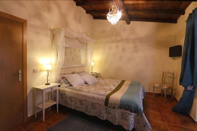 Imagen de la habitación del Hotel Rural Monte Da Chalaça. Foto 17