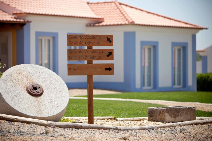 Imagen de los exteriores del Hotel Rural Monte Do Giestal - Casas De Campo and Spa. Foto 13