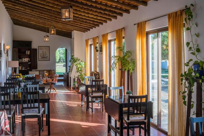 Imagen del bar/restaurante del Hotel Rural Monte do Papa Leguas. Foto 2
