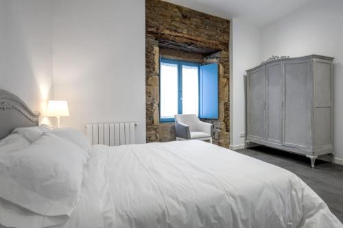 Imagen de la habitación del Hotel Rural Montebreamo. Foto 8