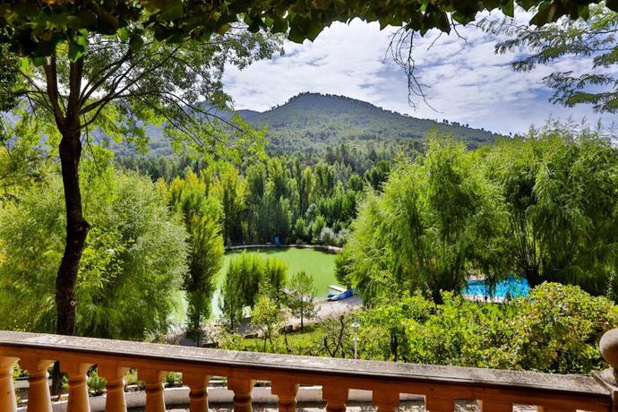 Imagen de los exteriores del Hotel Rural Noguera De La Sierpe. Foto 10