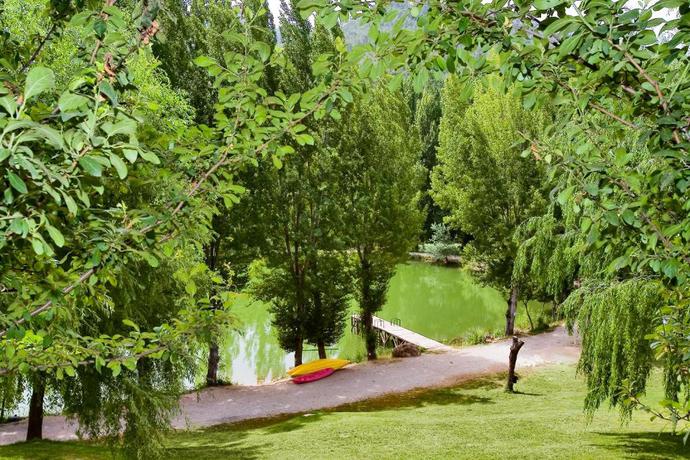 Imagen de los exteriores del Hotel Rural Noguera De La Sierpe. Foto 15