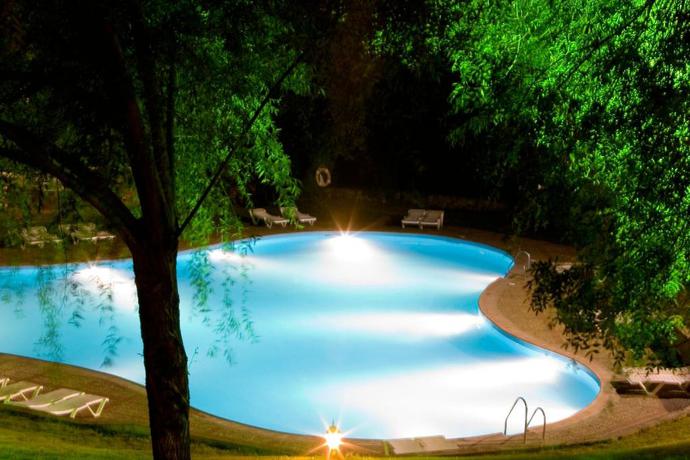 Imagen de la piscina del Hotel Rural Noguera De La Sierpe. Foto 20