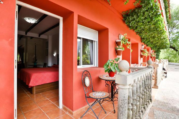 Imagen de la habitación del Hotel Rural Noguera De La Sierpe. Foto 4