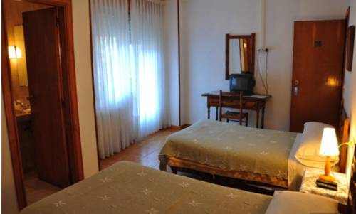 Imagen de la habitación del Hotel Rural Nova Ruta. Foto 2