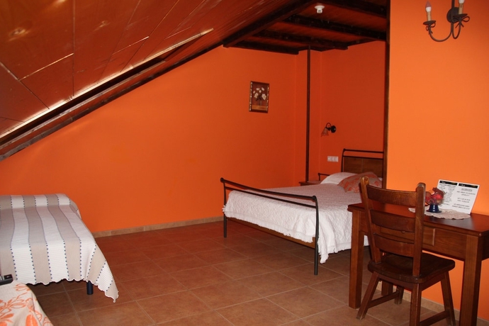 Imagen de la habitación del Hotel Rural O Lar Da Avoa. Foto 7