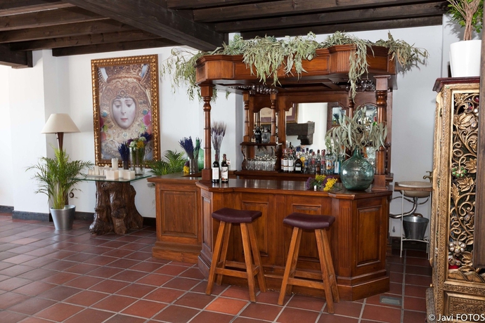 Imagen del bar/restaurante del Hotel Rural On Acebuchal 23 - Only Adults. Foto 3