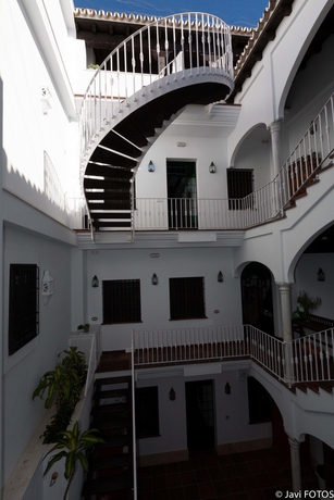 Imagen de los exteriores del Hotel Rural On Acebuchal 23 - Only Adults. Foto 11