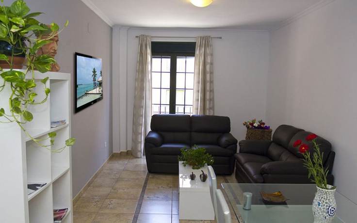 Imagen de los interiores del Hotel Rural Orellana. Foto 11