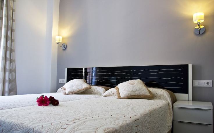 Imagen de la habitación del Hotel Rural Orellana. Foto 8