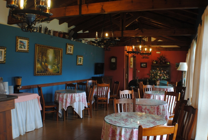 Imagen del bar/restaurante del Hotel Rural Ovio. Foto 5