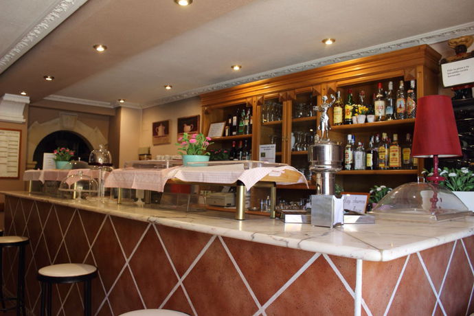 Imagen general del Hotel Rural PERELADA. Foto 4