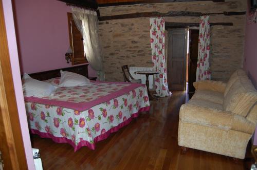 Imagen de la habitación del Hotel Rural Pacio do Sil. Foto 7