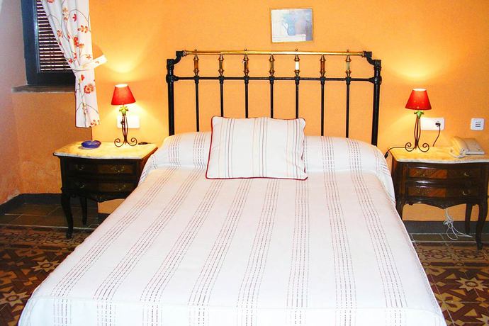 Imagen de la habitación del Hotel Rural Palacio Guzmanes. Foto 7