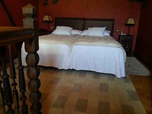 Imagen de la habitación del Hotel Rural Pe&ntilde;a Del Alba. Foto 4