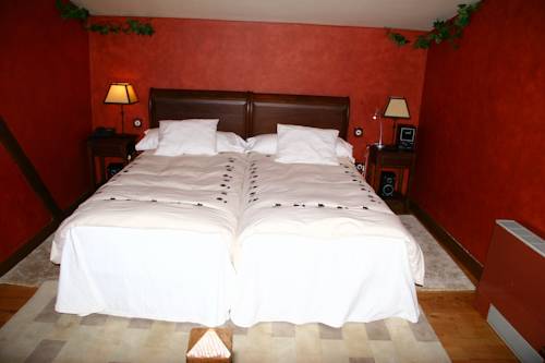 Imagen de la habitación del Hotel Rural Pe&ntilde;a Del Alba. Foto 16