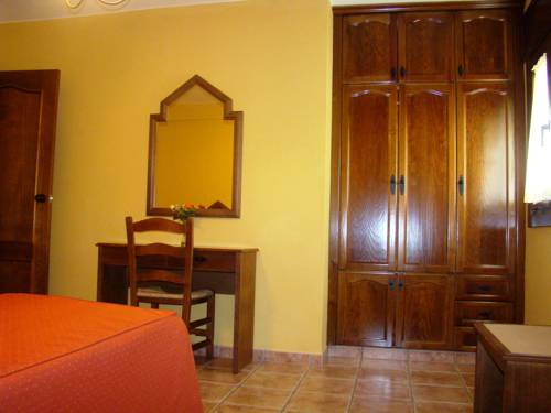 Imagen de la habitación del Hotel Rural Pepe Alvarez. Foto 8