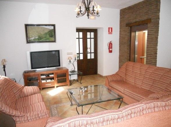 Imagen de los interiores del Hotel Rural Poqueira II. Foto 9