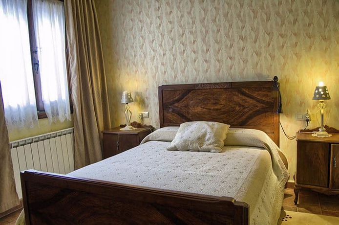 Imagen de la habitación del Hotel Rural Posada Abuela Fidela. Foto 4