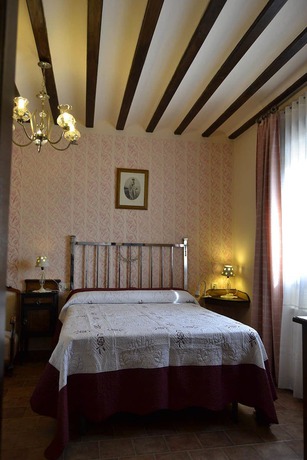 Imagen de la habitación del Hotel Rural Posada Abuela Fidela. Foto 9