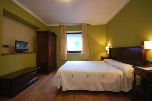 Imagen general del Hotel Rural Posada Del Monasterio, Villanueva de Cangas. Foto 9