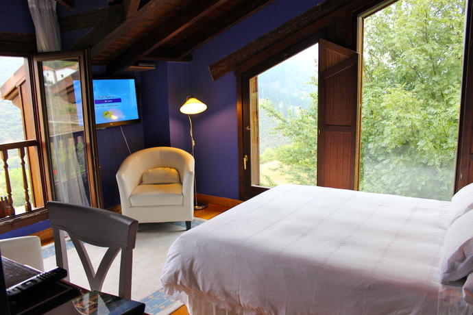 Imagen general del Hotel Rural Posada El Bosque. Foto 13