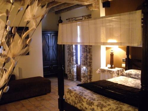 Imagen de la habitación del Hotel Rural Posada La Robleda. Foto 13