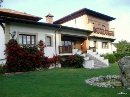 Imagen general del Hotel Rural Posada La Robleda. Foto 6