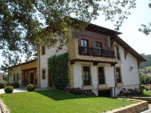 Imagen general del Hotel Rural Posada La Robleda. Foto 8