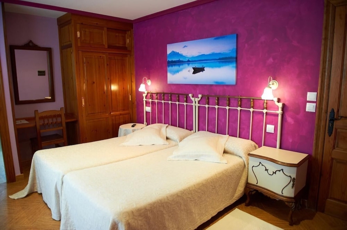 Imagen de la habitación del Hotel Rural Posada La Solana Montañesa. Foto 9