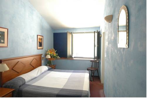 Imagen de la habitación del Hotel Rural Posada de Alajar. Foto 5