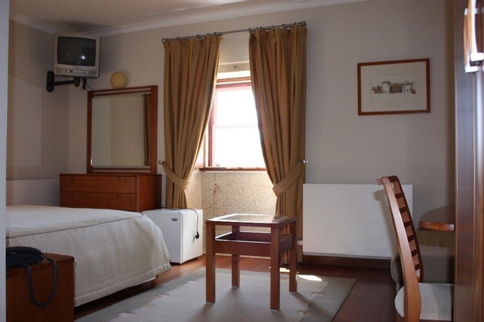 Imagen de la habitación del Hotel Rural Quinta De S Sebastiao. Foto 8