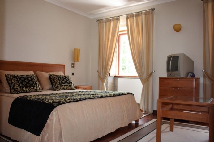 Imagen de la habitación del Hotel Rural Quinta De S Sebastiao. Foto 10
