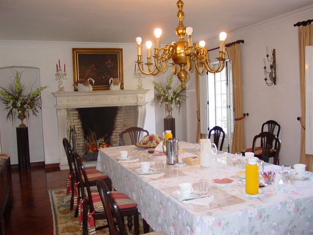 Imagen del bar/restaurante del Hotel Rural Quinta De São Lourenço. Foto 5