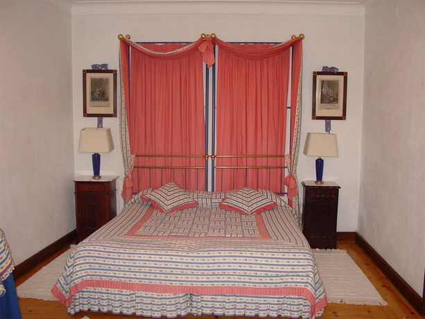 Imagen de la habitación del Hotel Rural Quinta De São Lourenço. Foto 7