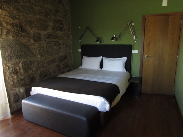 Imagen de la habitación del Hotel Rural Quinta Do Medronheiro. Foto 9