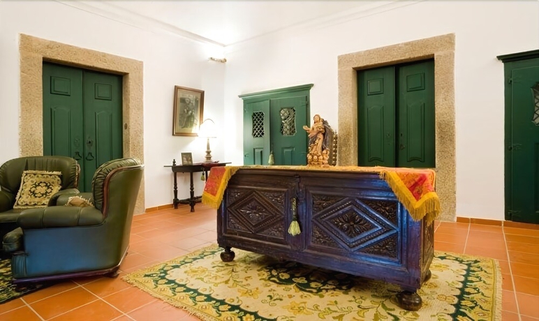 Imagen de la piscina del Hotel Rural Quinta Dos Bastos. Foto 16