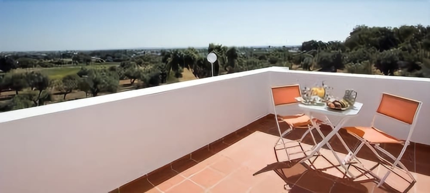 Imagen de los exteriores del Hotel Rural Quinta Dos Bastos. Foto 13