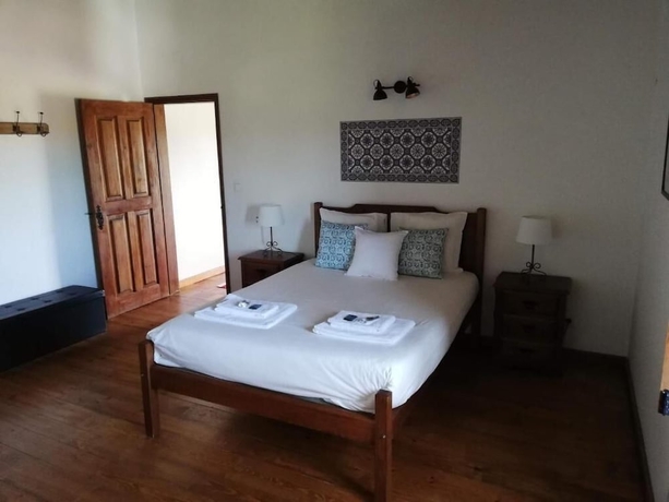 Imagen de la habitación del Hotel Rural Quinta Dos Ribeiros. Foto 11