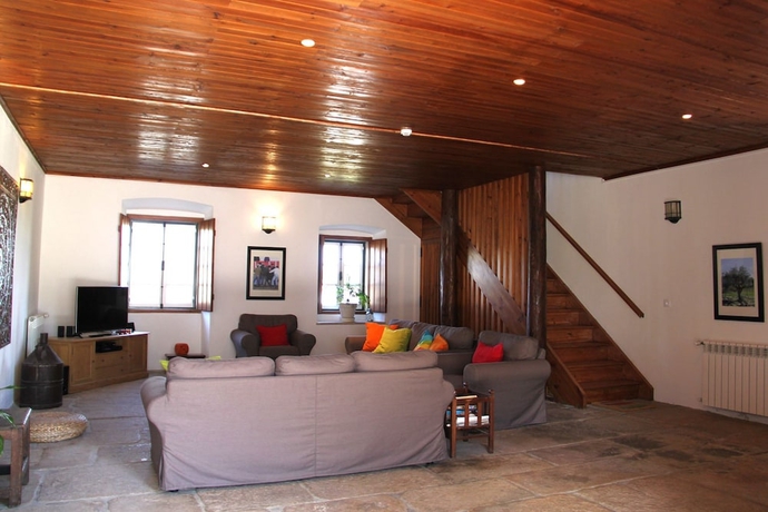 Imagen del bar/restaurante del Hotel Rural Quinta Dos Ribeiros. Foto 4
