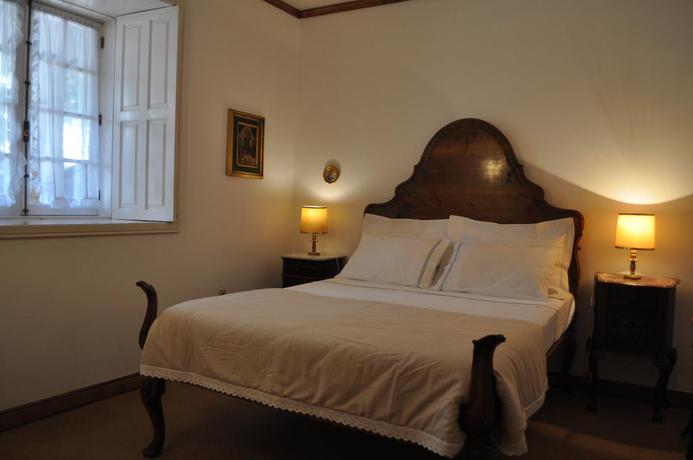 Imagen de la habitación del Hotel Rural Quinta da Ponte do Louro. Foto 2