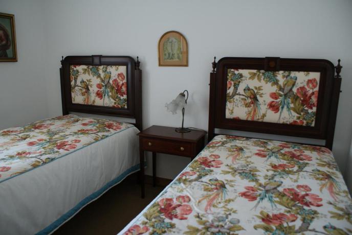 Imagen de la habitación del Hotel Rural Quinta da Ponte do Louro. Foto 4