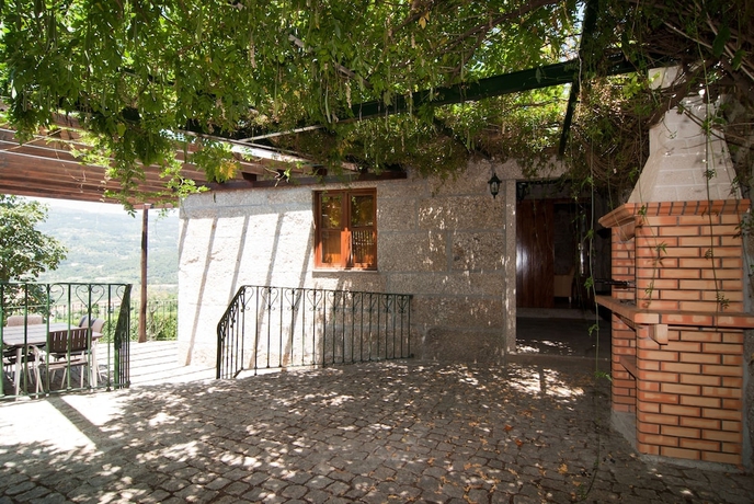 Imagen de la habitación del Hotel Rural Quinta do Outeiro. Foto 4