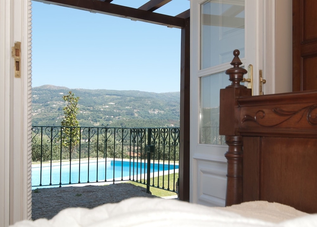 Imagen de la habitación del Hotel Rural Quinta do Outeiro. Foto 16
