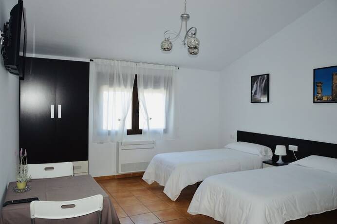 Imagen de la habitación del Hotel Rural Reillo Alojamientos Rurales. Foto 20