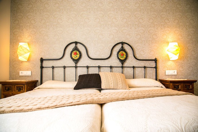 Imagen de la habitación del Hotel Rural Restaurante Quintanares. Foto 14